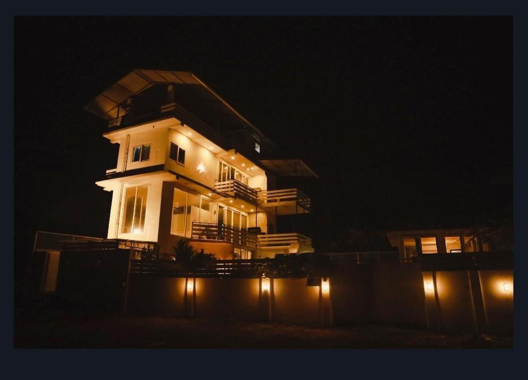Aurus Villa Corgao Exterior photo