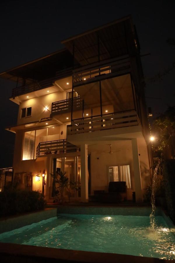 Aurus Villa Corgao Exterior photo